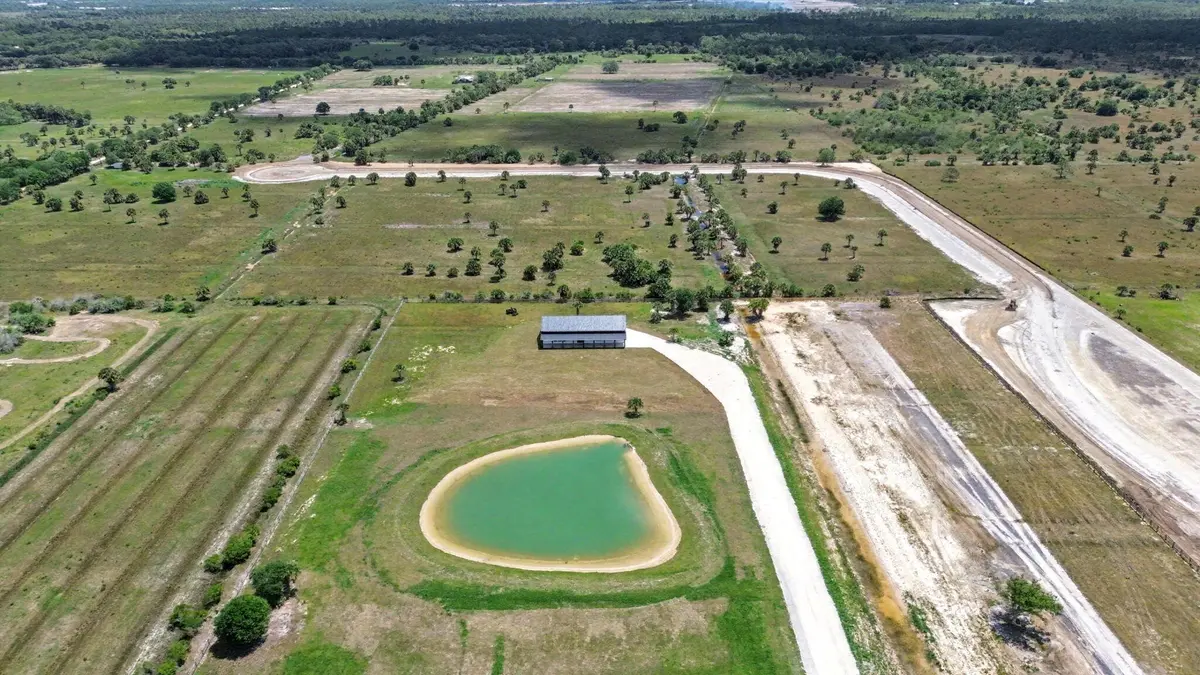 29-web-or-mls-dr-002 at 9480 Carlton Road, Port St. Lucie