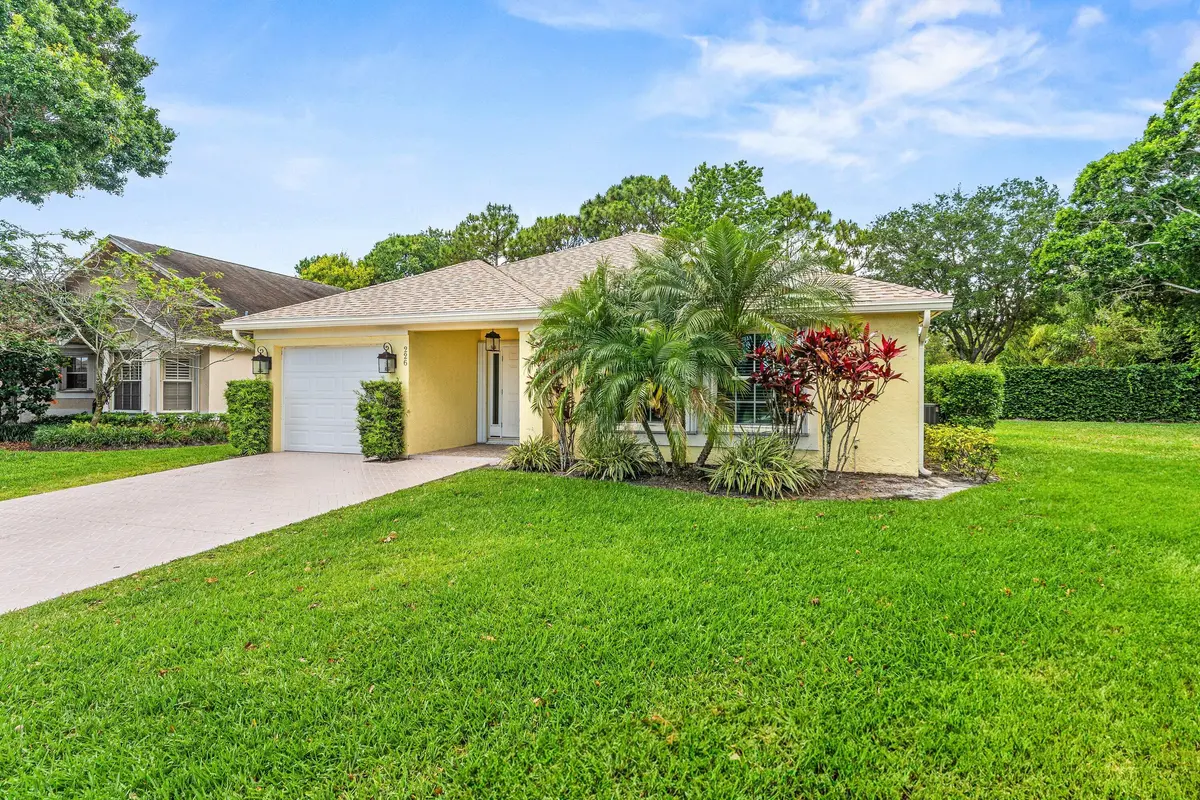 226 Moccasin at 226 Moccasin Trail, Jupiter