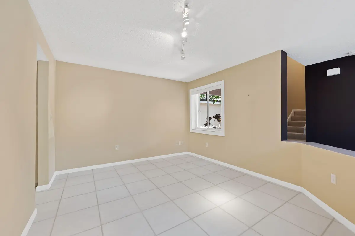 3-web-or-mls-DSC_7725 at 201 NW 101st Avenue, Plantation