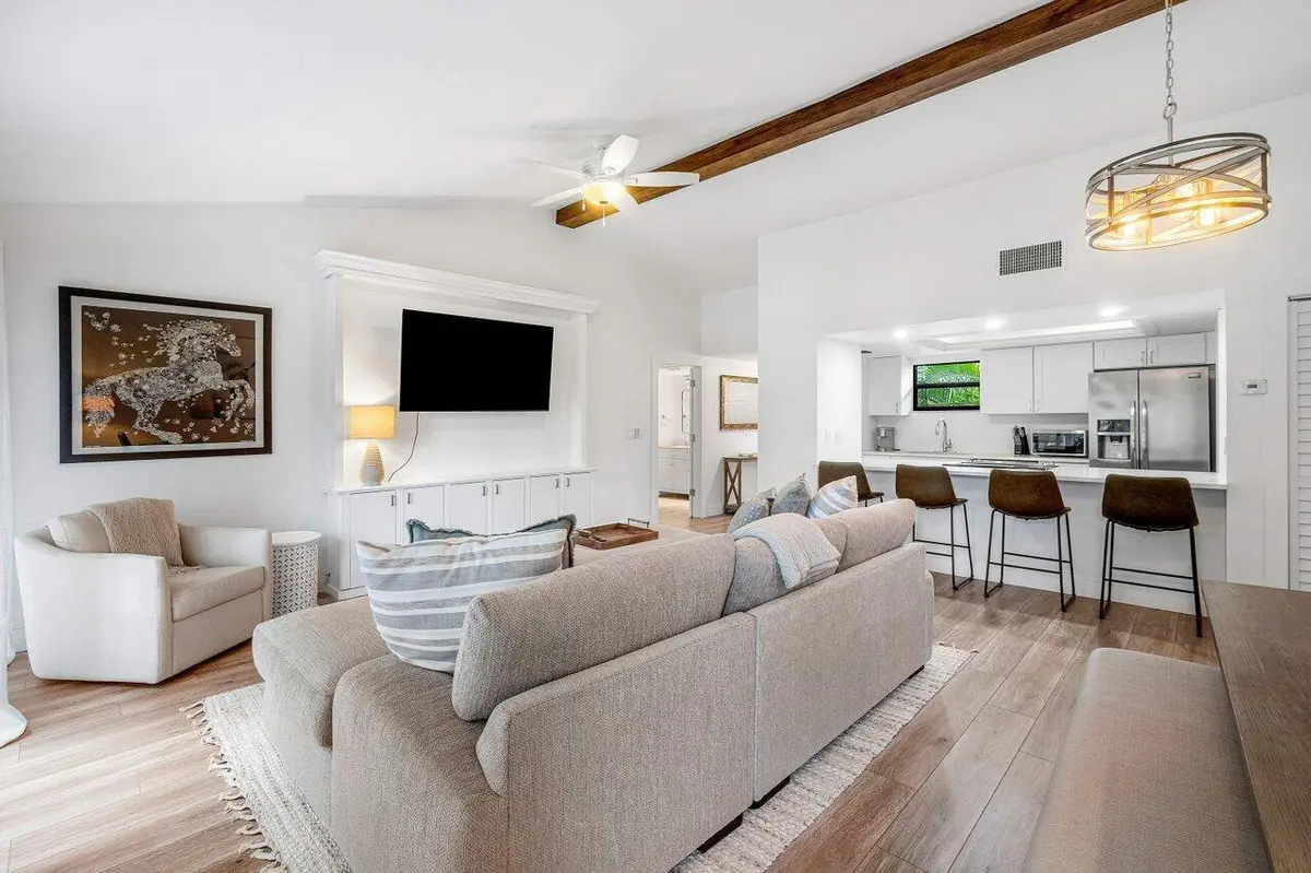 Living/Kitchen at 11863 Wimbledon Circle 504, Wellington