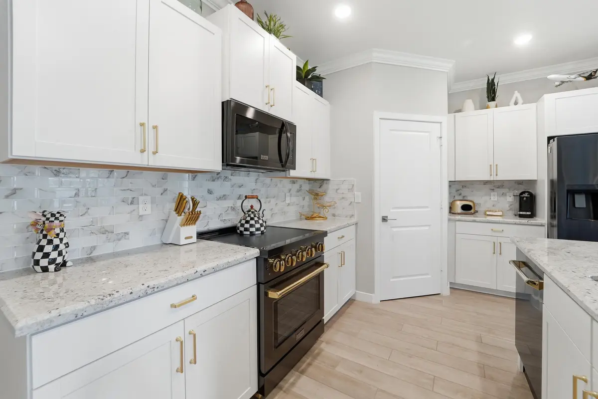 042926-76 at 1554 NE White Pine Terrace, Ocean Breeze