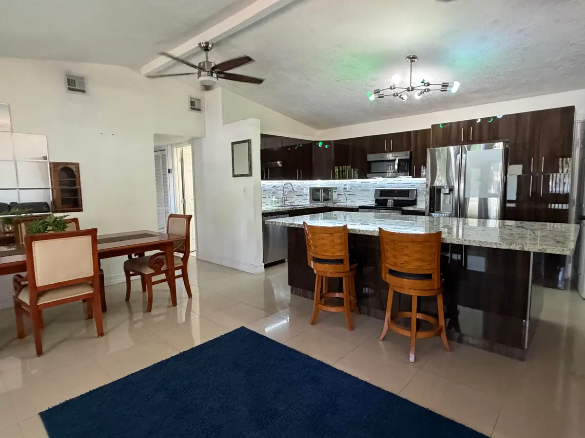 IMG_1036 at 1117 SW 22nd Avenue, Fort Lauderdale