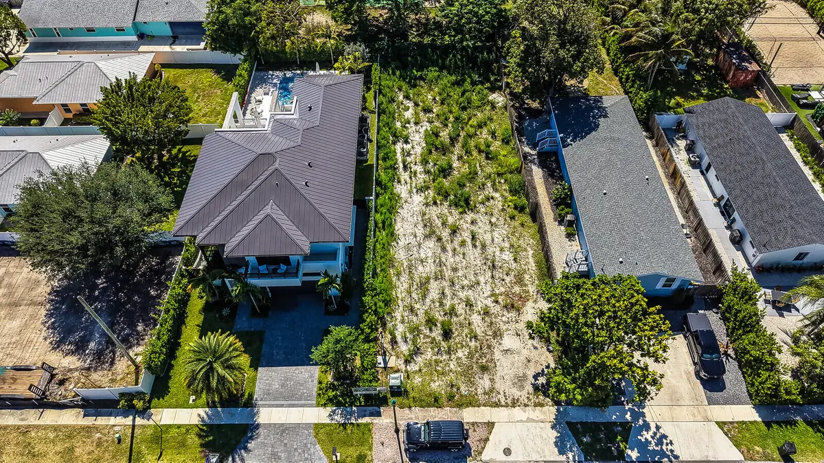 Vacant Land Delray Beach at 618 SE 2nd Avenue, Delray Beach