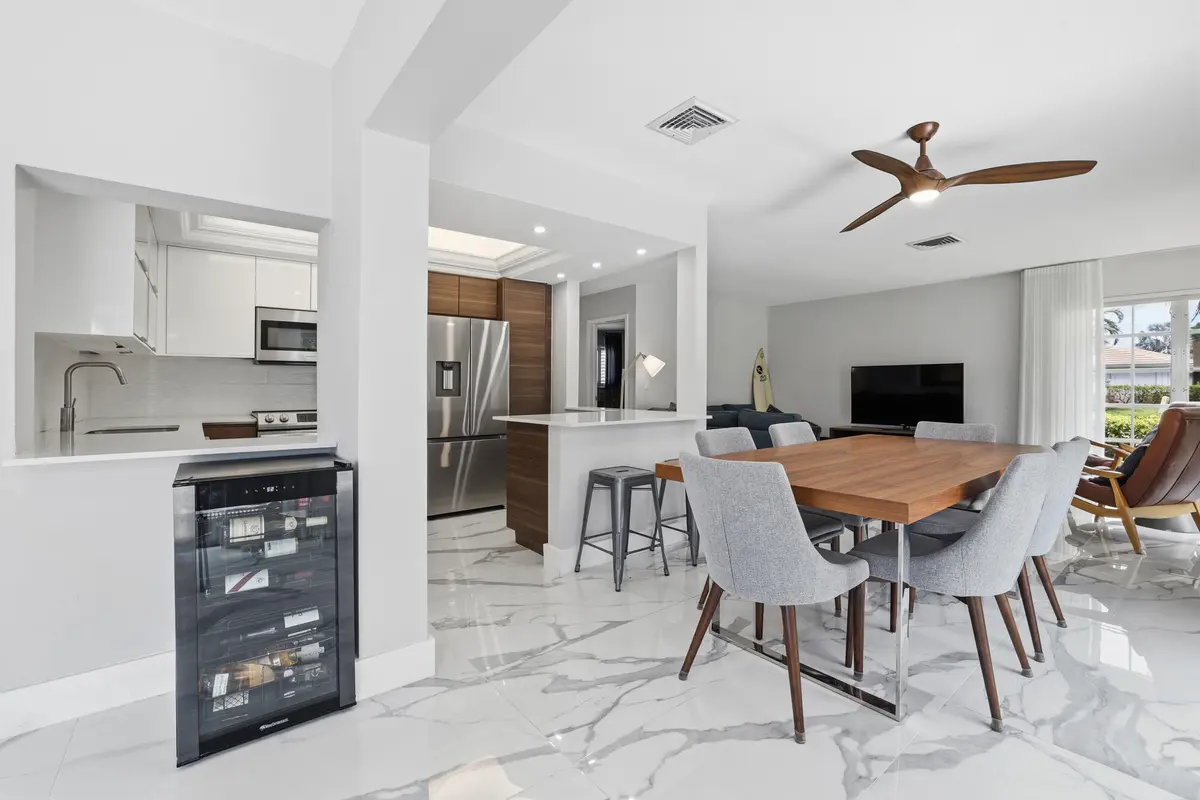 Dining Area at 103 Villa Circle, Atlantis