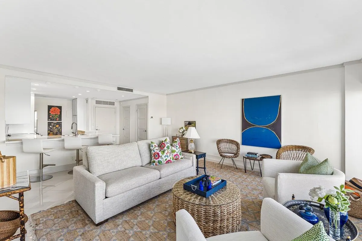 Living Room at 701 E Camino Real Apt 9g, Boca Raton