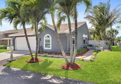 1 Hawthorne Lane, Boynton Beach – sold