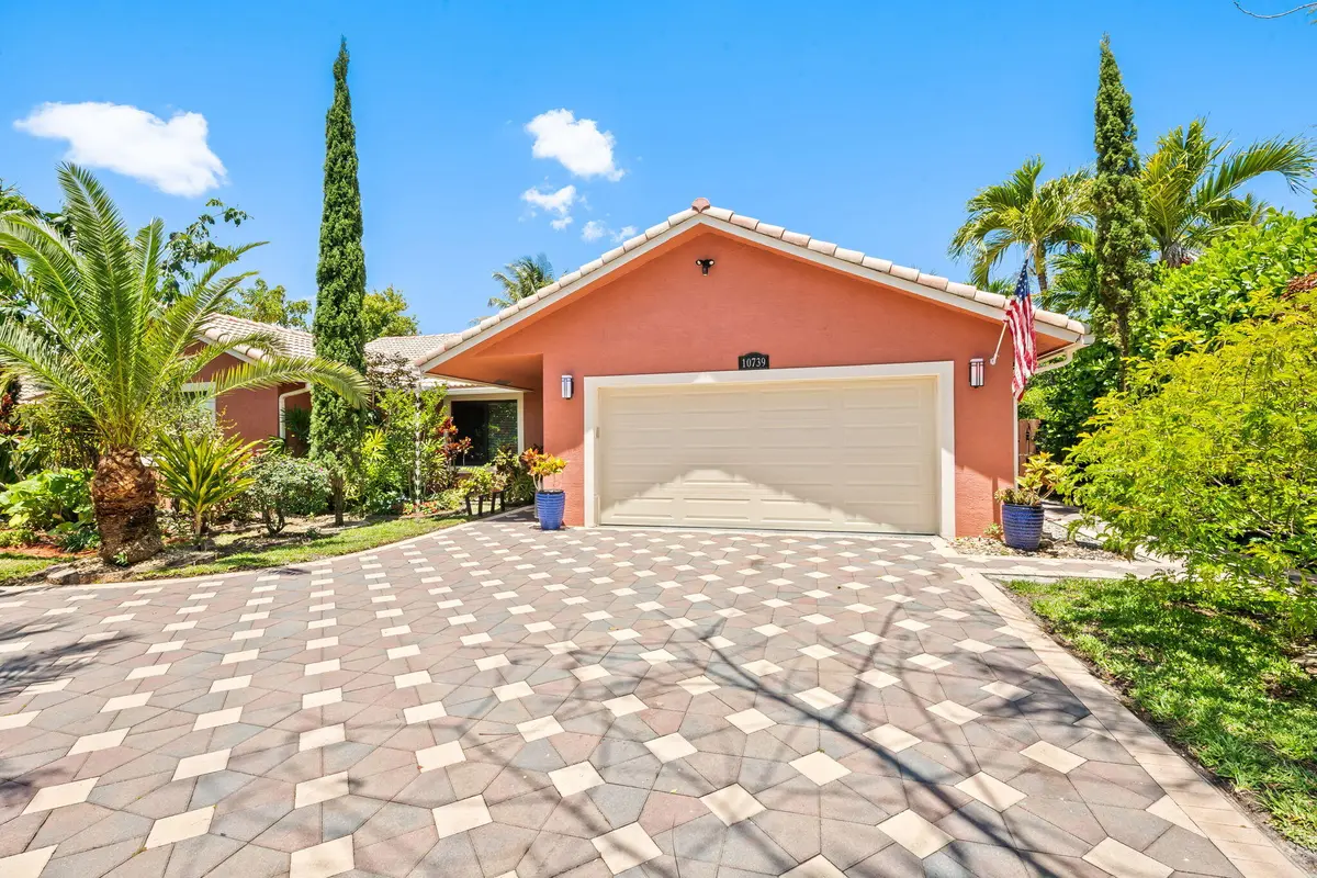 7-web-or-mls-DSC_7864 at 10739 NW 21st Street, Coral Springs