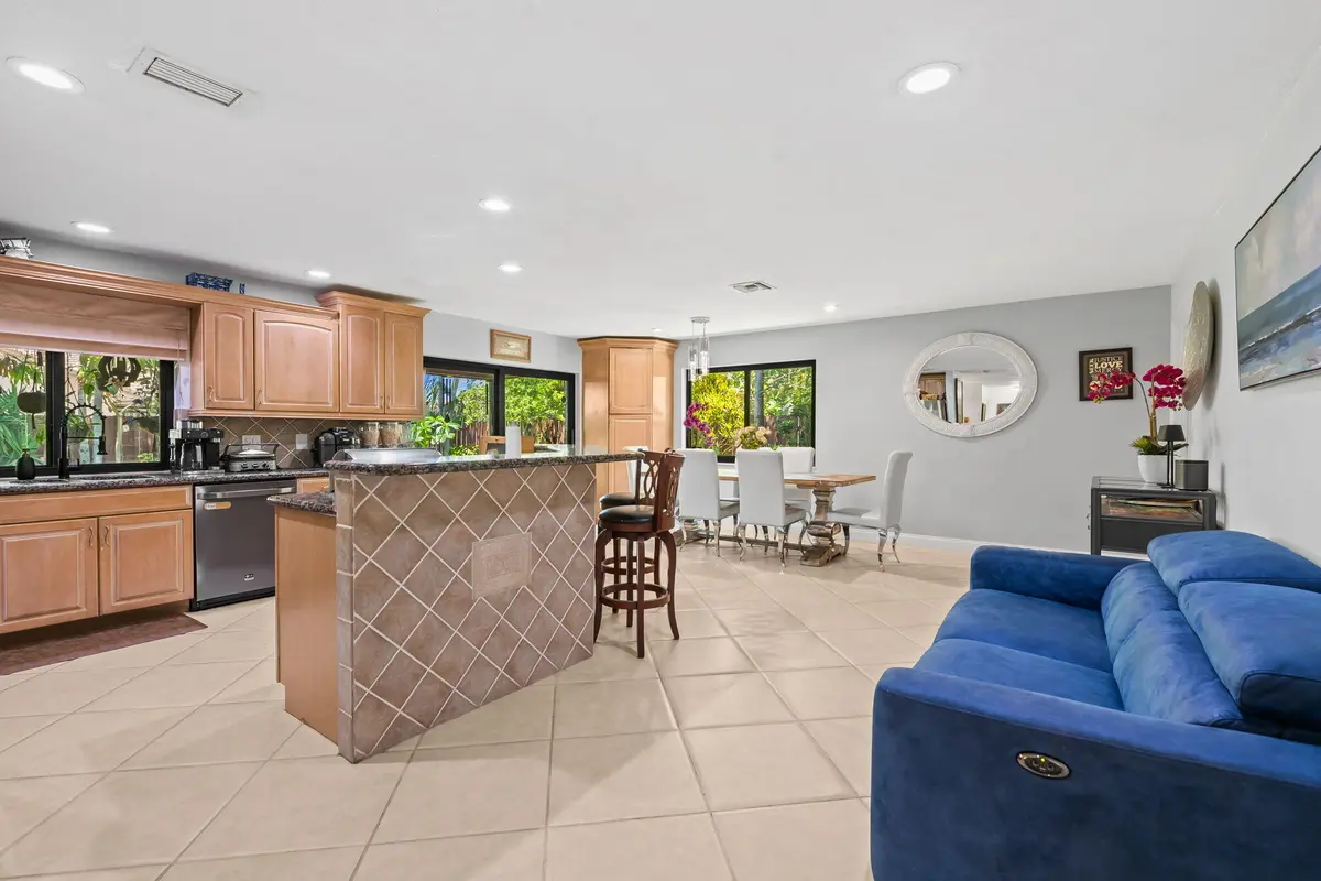 22-web-or-mls-DSC_7944 at 10739 NW 21st Street, Coral Springs