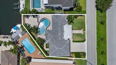 2948 NE 35th Court, Lighthouse Point – Single Family Residence for rent