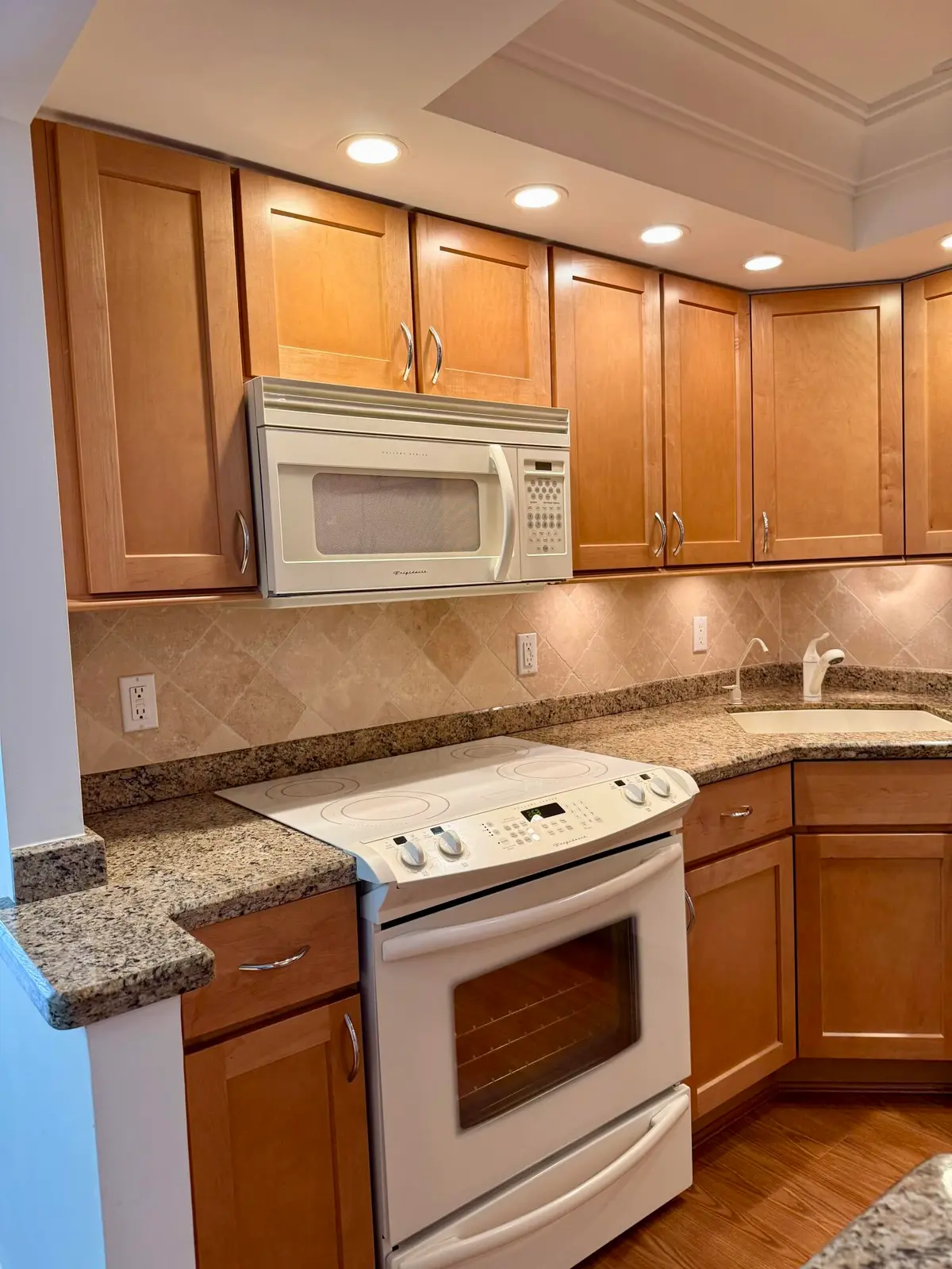IMG_2714 at 101 Briny Avenue 906, Pompano Beach