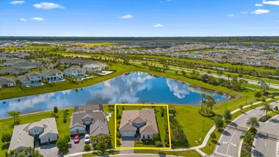 15208 Goldfinch Circle, Westlake – sold