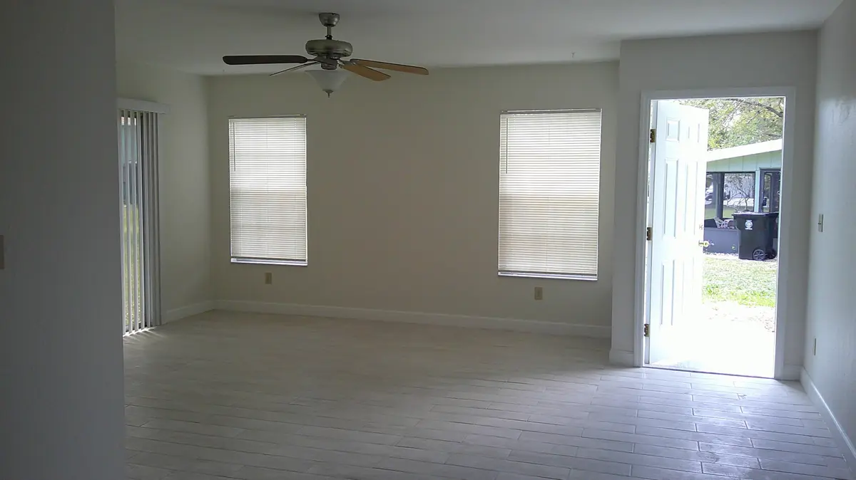 DSCF0293 at 1350 SE La Haven Court, Port St. Lucie