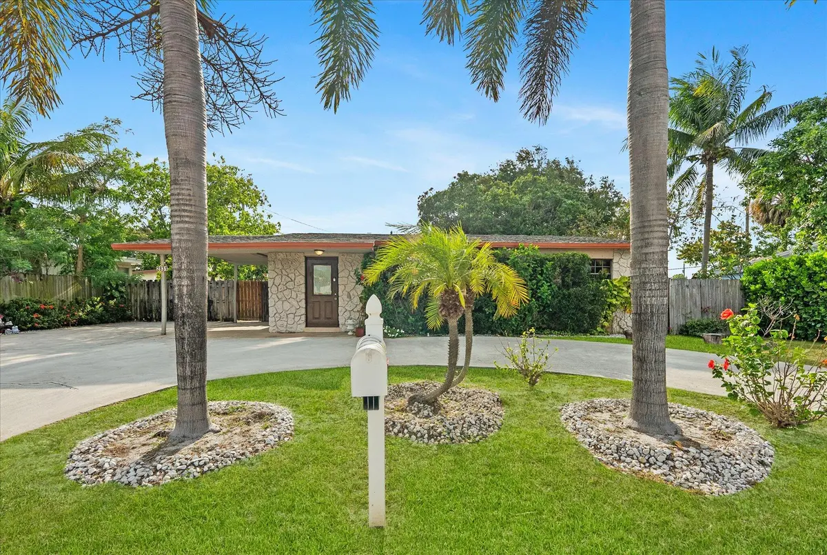 03-3 at 2831 N Seacrest Boulevard, Boynton Beach
