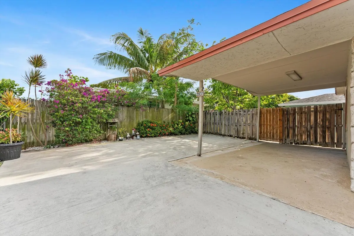 04-4 at 2831 N Seacrest Boulevard, Boynton Beach