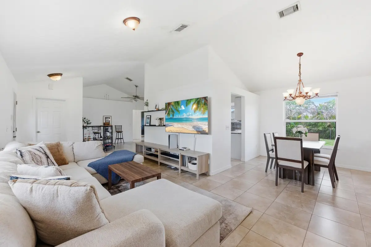 390 SE Cork Rd. at 390 SE Cork Road, Port St. Lucie