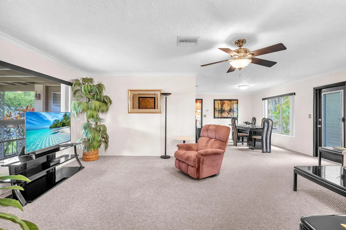 9-web-or-mls-DSC06822 at 601 NW 29th Street, Wilton Manors