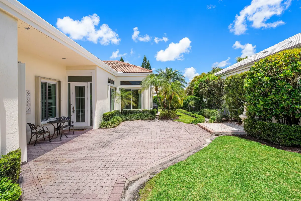 005-116CoralCayDrive-PalmBeachGardens-FL at 116 Coral Cay Drive, Palm Beach Gardens