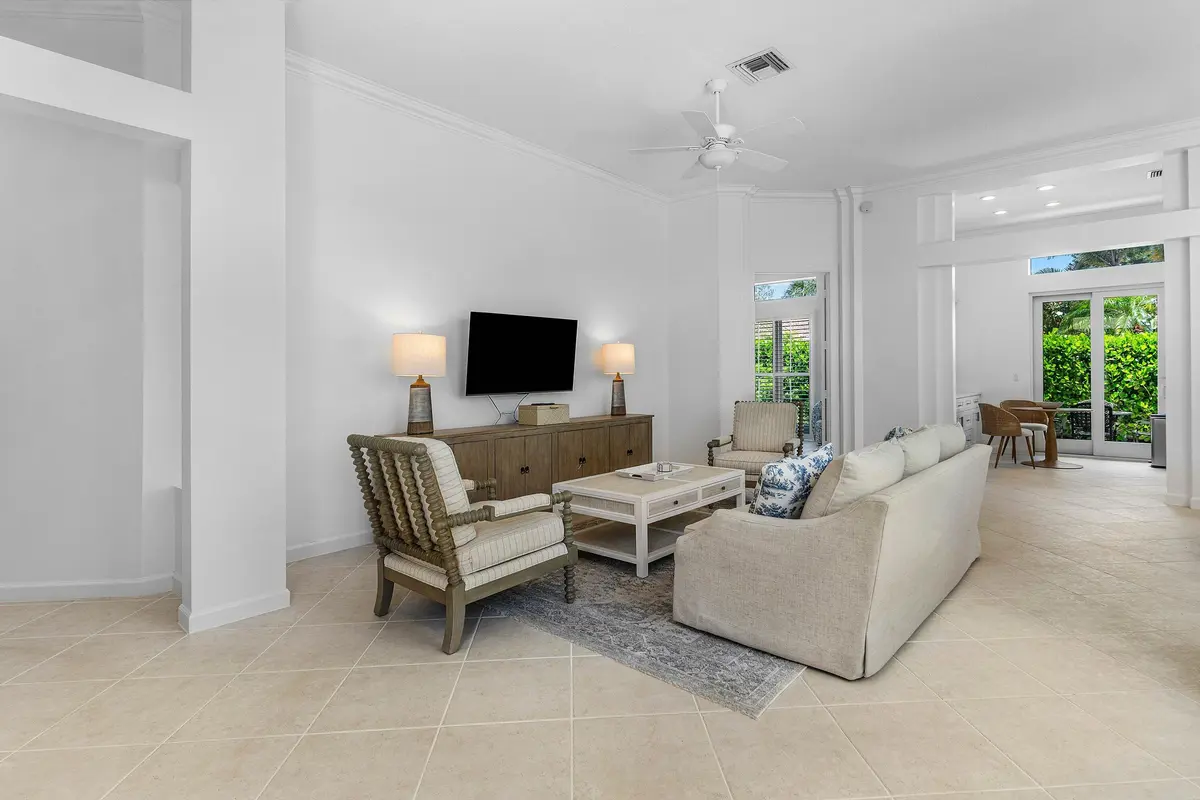 007-116CoralCayDrive-PalmBeachGardens-FL at 116 Coral Cay Drive, Palm Beach Gardens