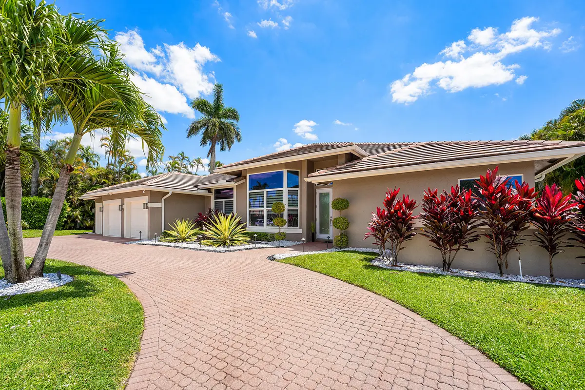 002-8321MuirheadCircle-BoyntonBeach-FL-3 at 8321 Muirhead Circle, Boynton Beach