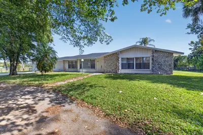 10157 La Reina Road, Delray Beach – Single Family Residence for sale