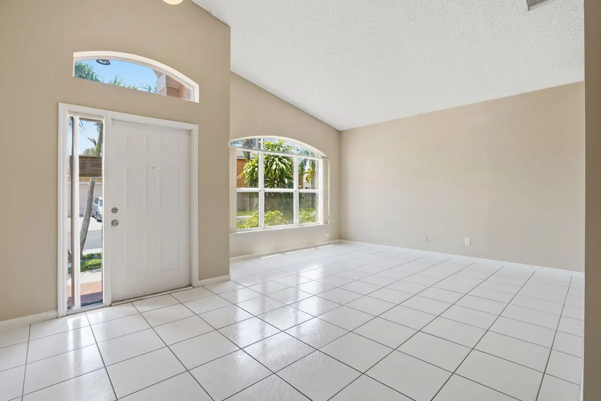 ListerPros_002 at 1495 SW 105th Avenue, Pembroke Pines