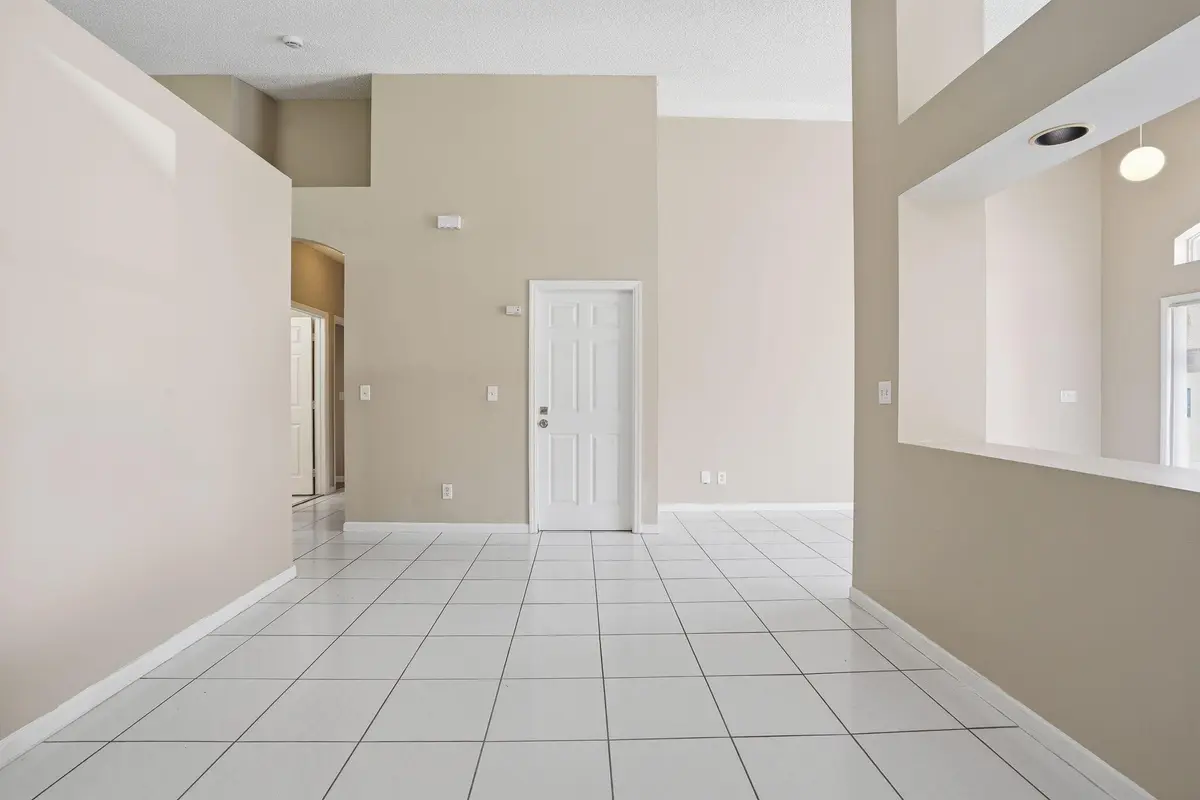 ListerPros_003 at 1495 SW 105th Avenue, Pembroke Pines