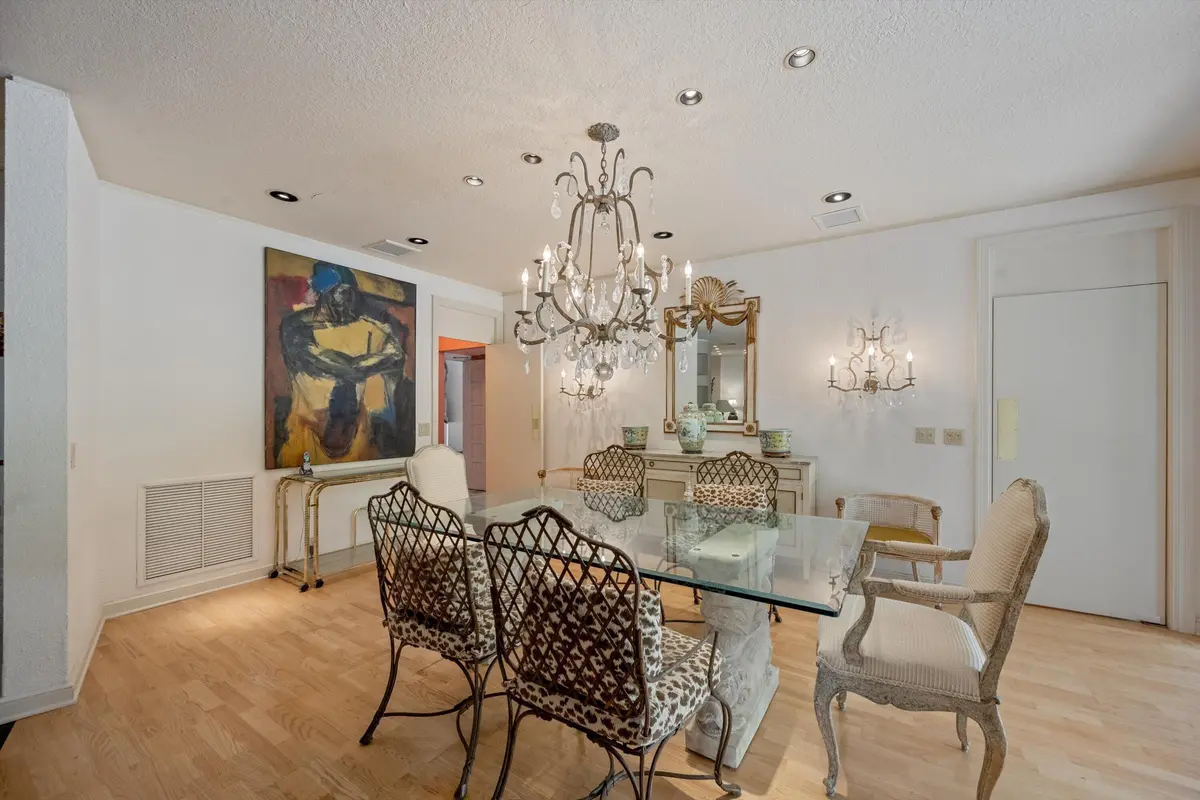Dining Room at 23 Sloans Curve Drive, Palm Beach