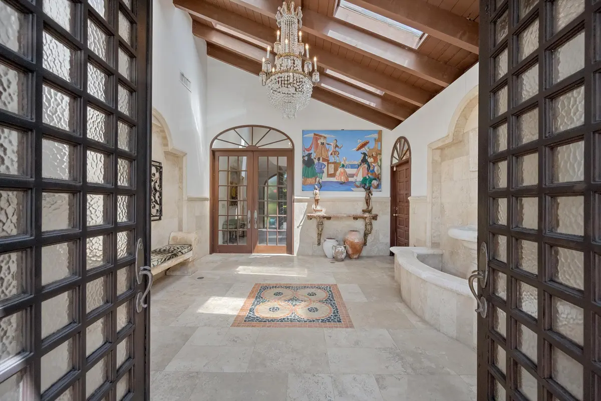 Foyer at 23 Sloans Curve Drive, Palm Beach