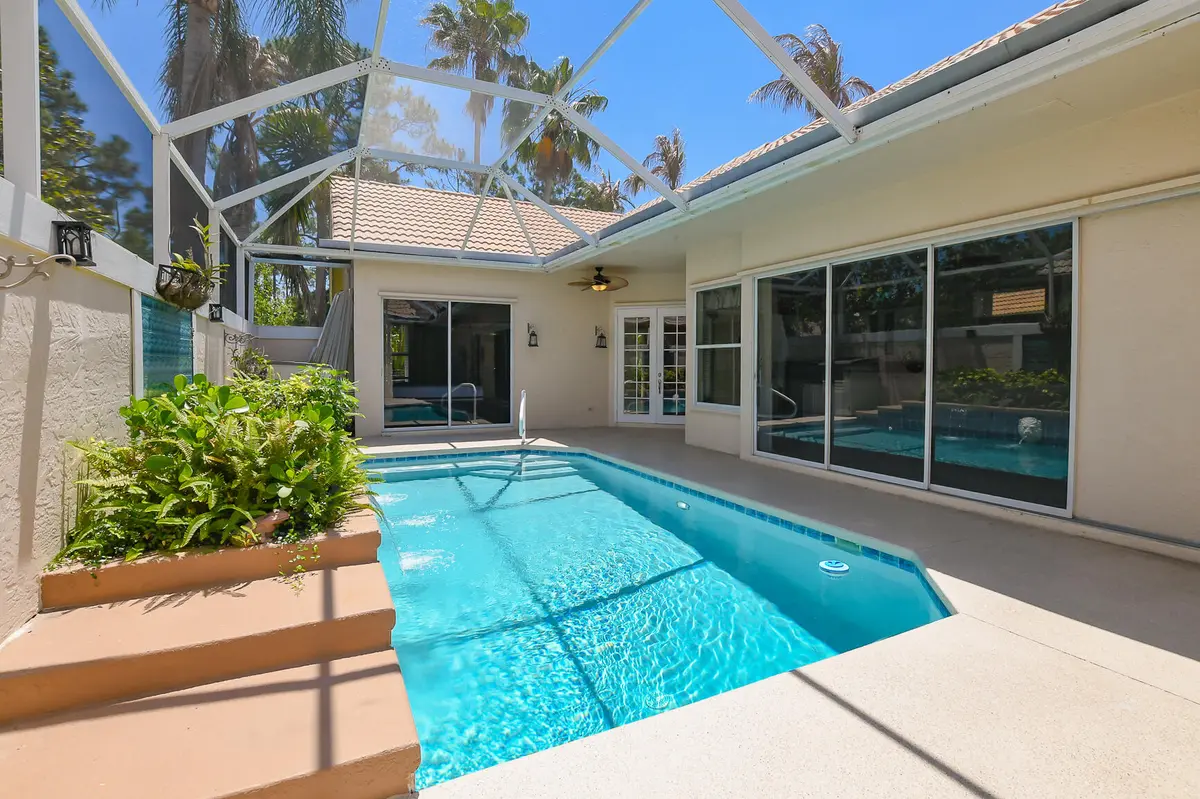 LR-7794 at 709 SW Saint Vincent Cove, Port St. Lucie