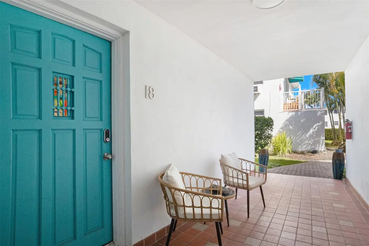 Photo 1 at 625 Orton Avenue 18, Fort Lauderdale