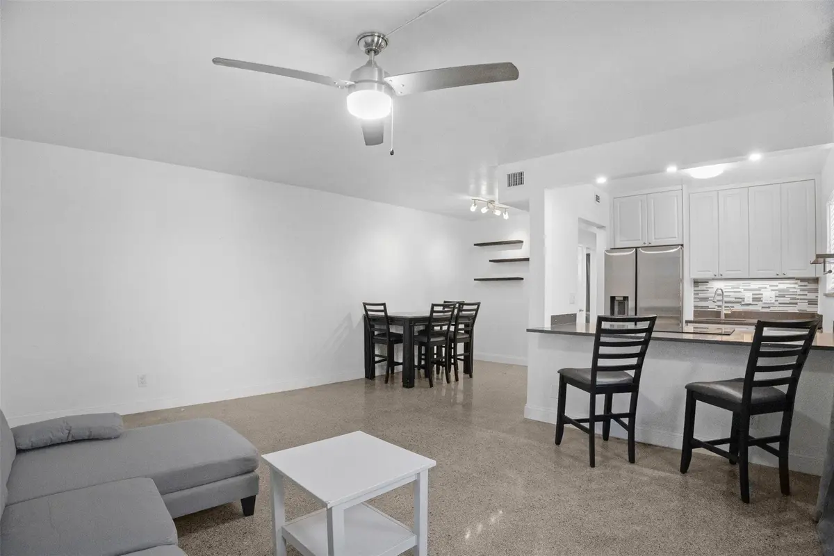 Photo 8 at 625 Orton Avenue 18, Fort Lauderdale