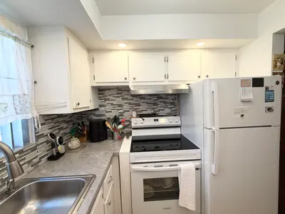 228 Canterbury J, West Palm Beach – Condominium for sale