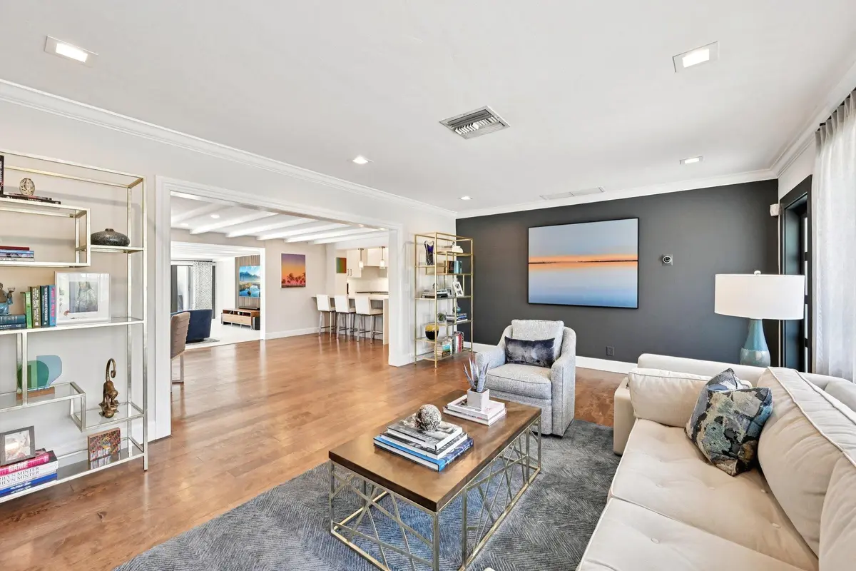6-web-or-mls-30th St-L3004-006 at 240 30th Street, West Palm Beach