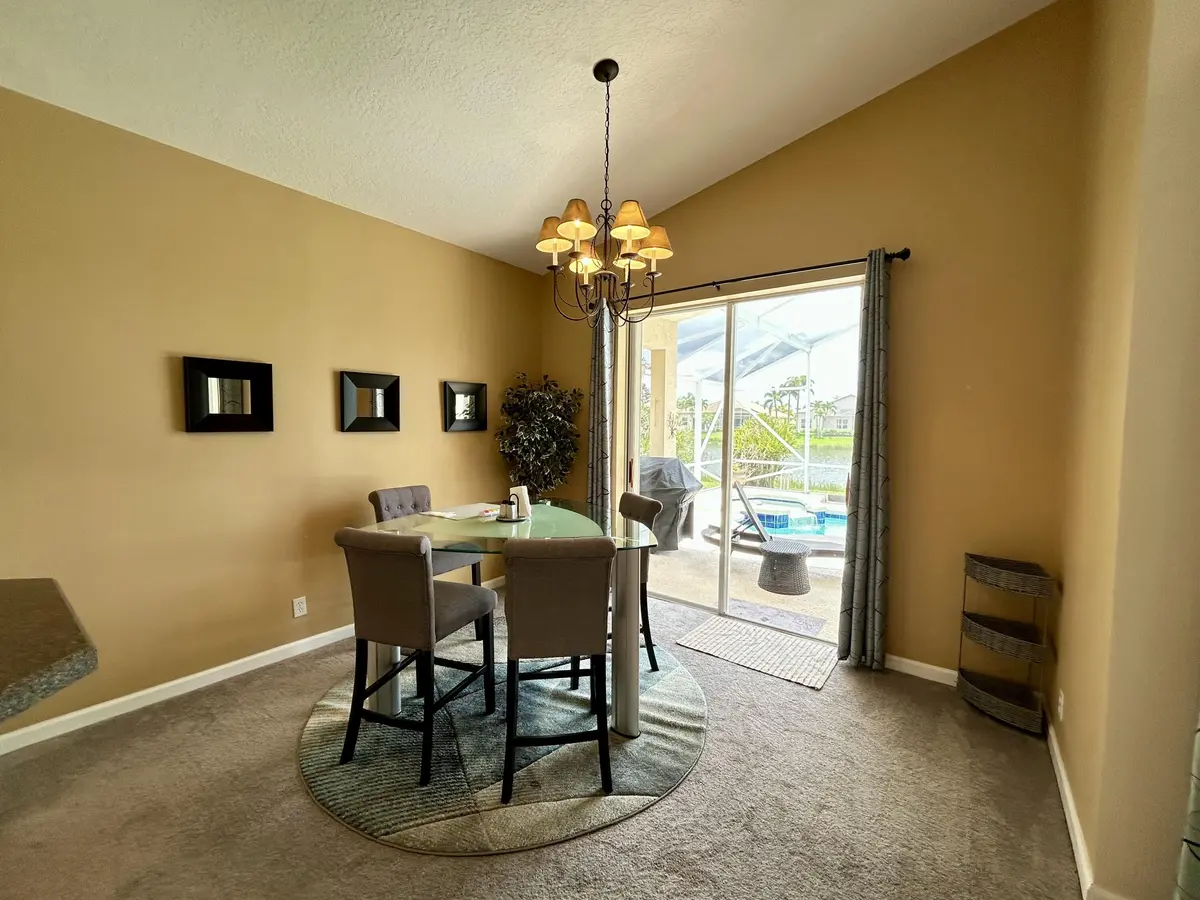 DINING at 360 NW Shoreline Circle, Port St. Lucie