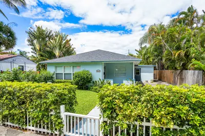 3211 Poinsettia Avenue, West Palm Beach – sold