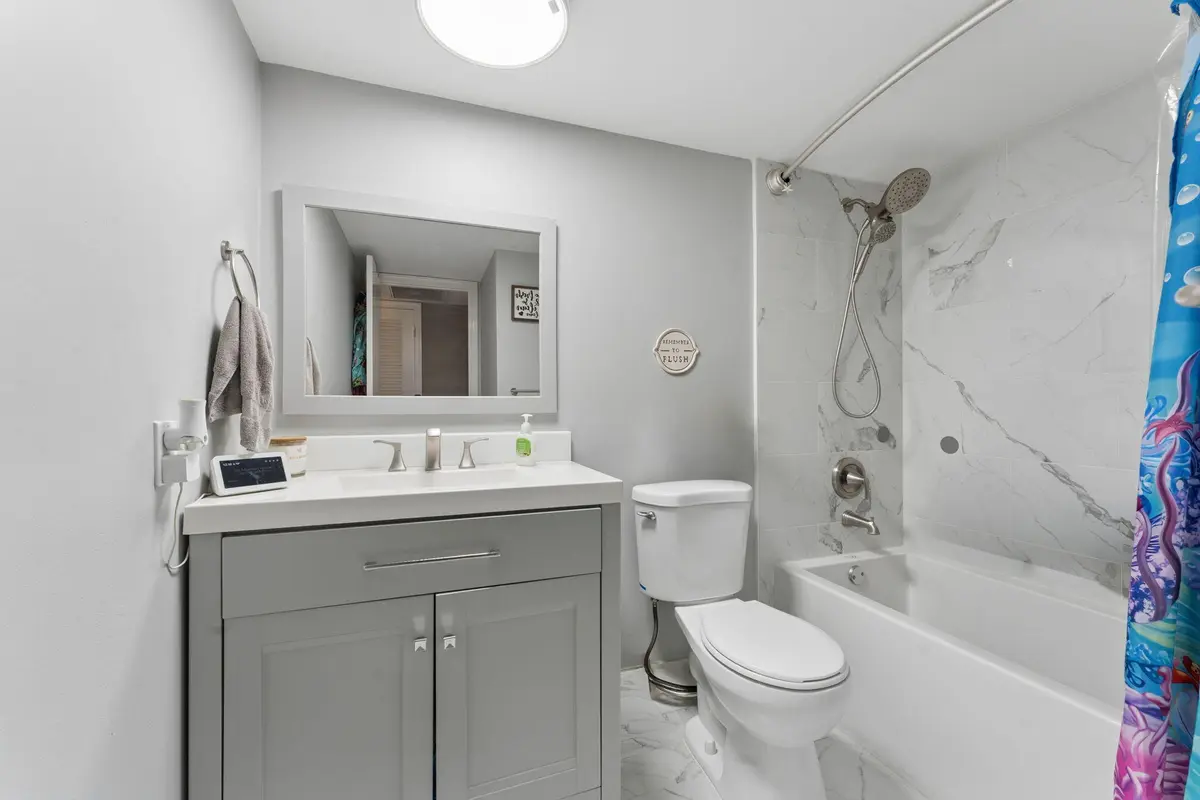 8-web-or-mls-DSC00464 at 1425 Oxford Lane, Boynton Beach