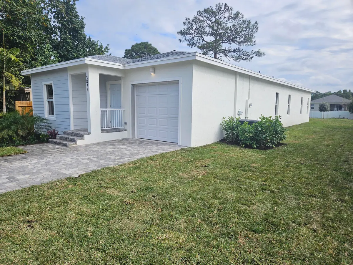 20260130_143209 at 3848 SE Grant Street, Stuart