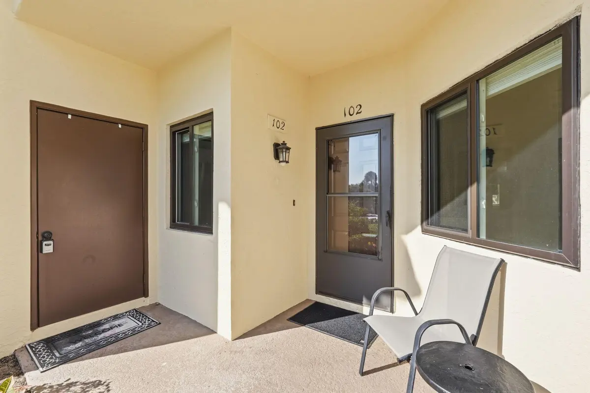 37-web-or-mls-6901_SE_Constitution_Blvd_ at 6901 SE Constitution Boulevard 102, Hobe Sound