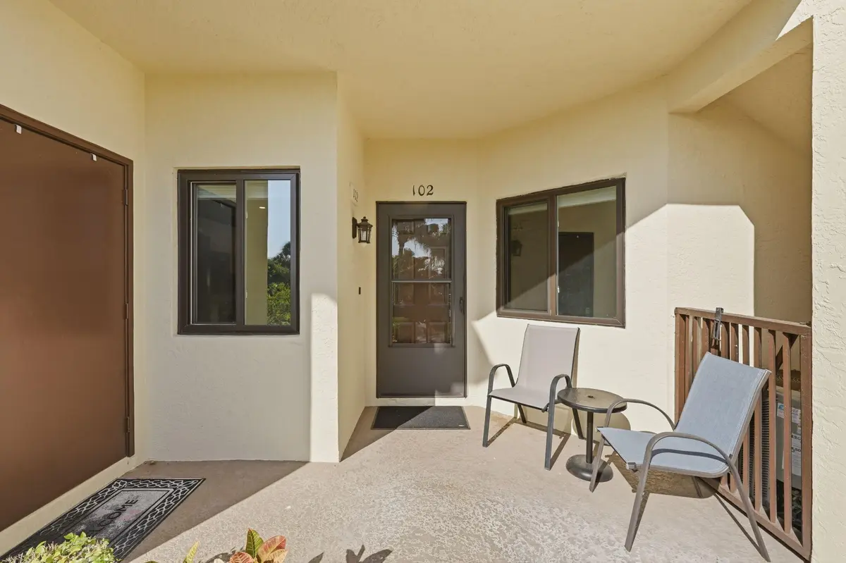 36-web-or-mls-6901_SE_Constitution_Blvd_ at 6901 SE Constitution Boulevard 102, Hobe Sound