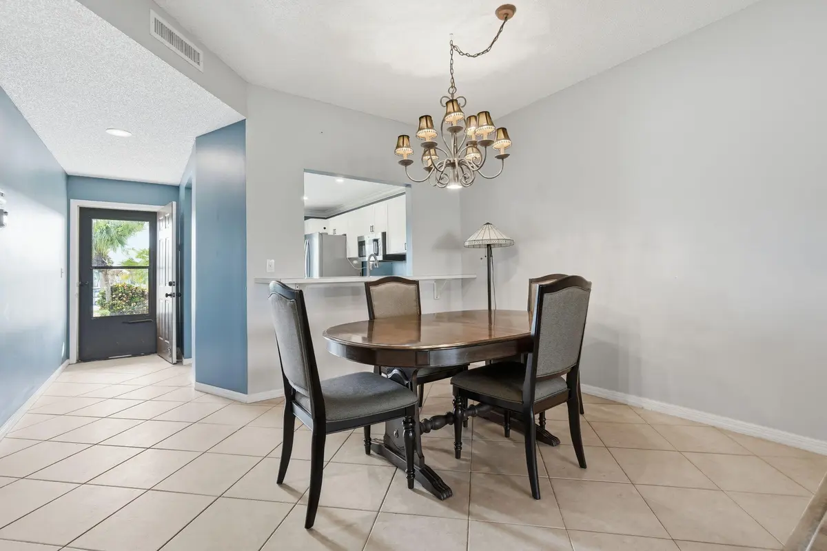 27-web-or-mls-6901_SE_Constitution_Blvd_ at 6901 SE Constitution Boulevard 102, Hobe Sound