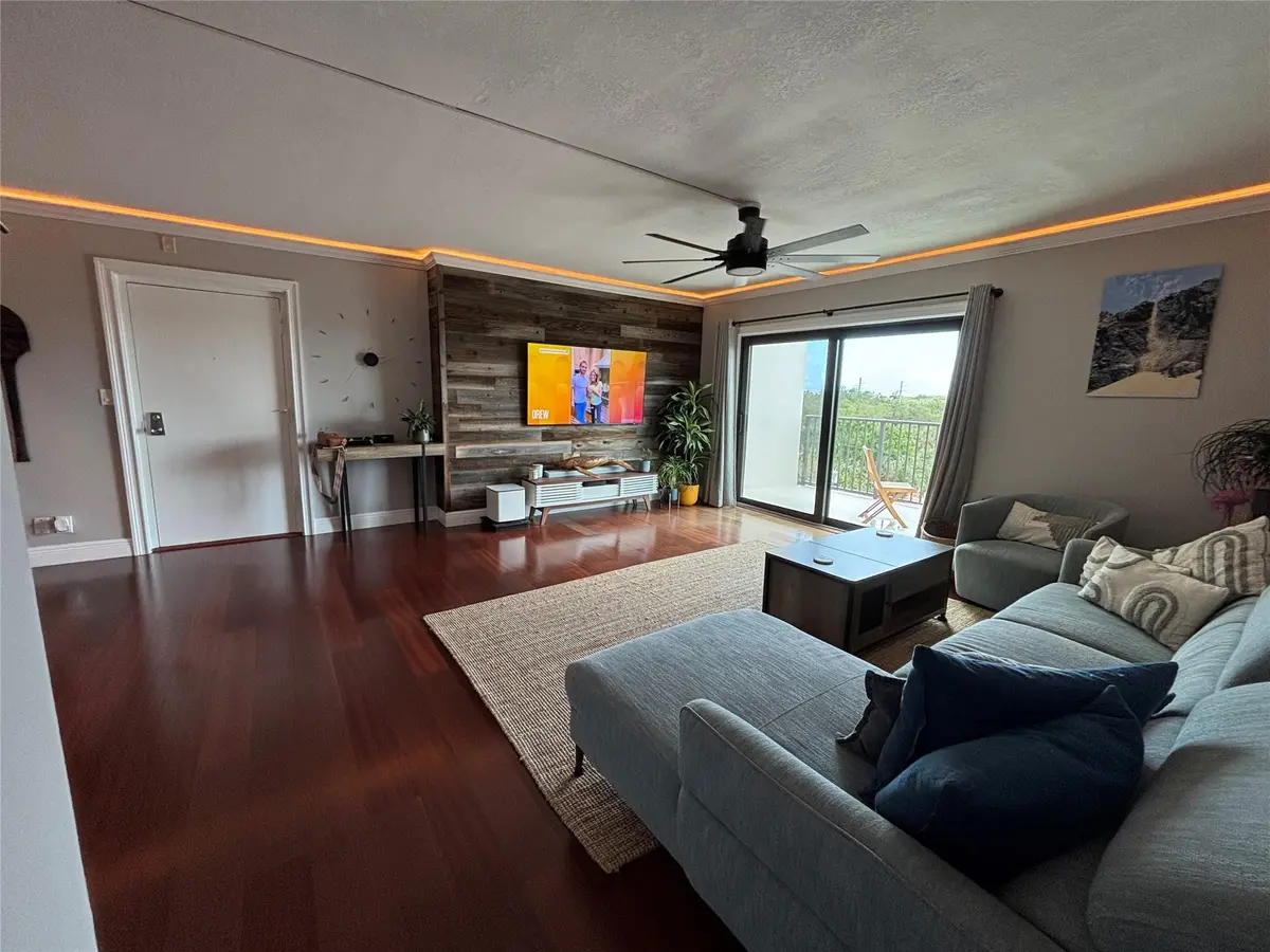 Photo 3 at 900 River Reach Drive 521, Fort Lauderdale