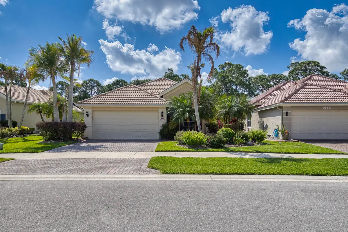 665 SW Andros Circle, Port St. Lucie, FL – photo 1