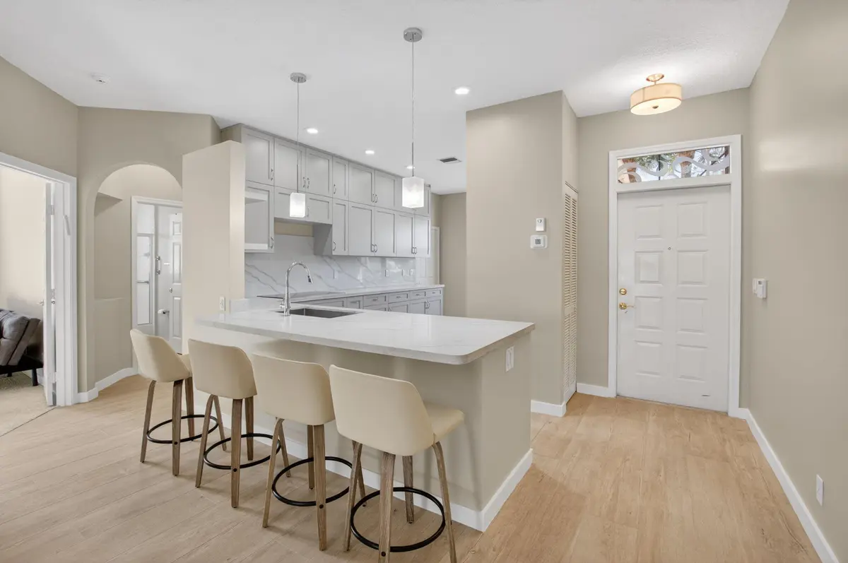 Light & Bright Interior at 5791 Island Reach Lane, Boynton Beach