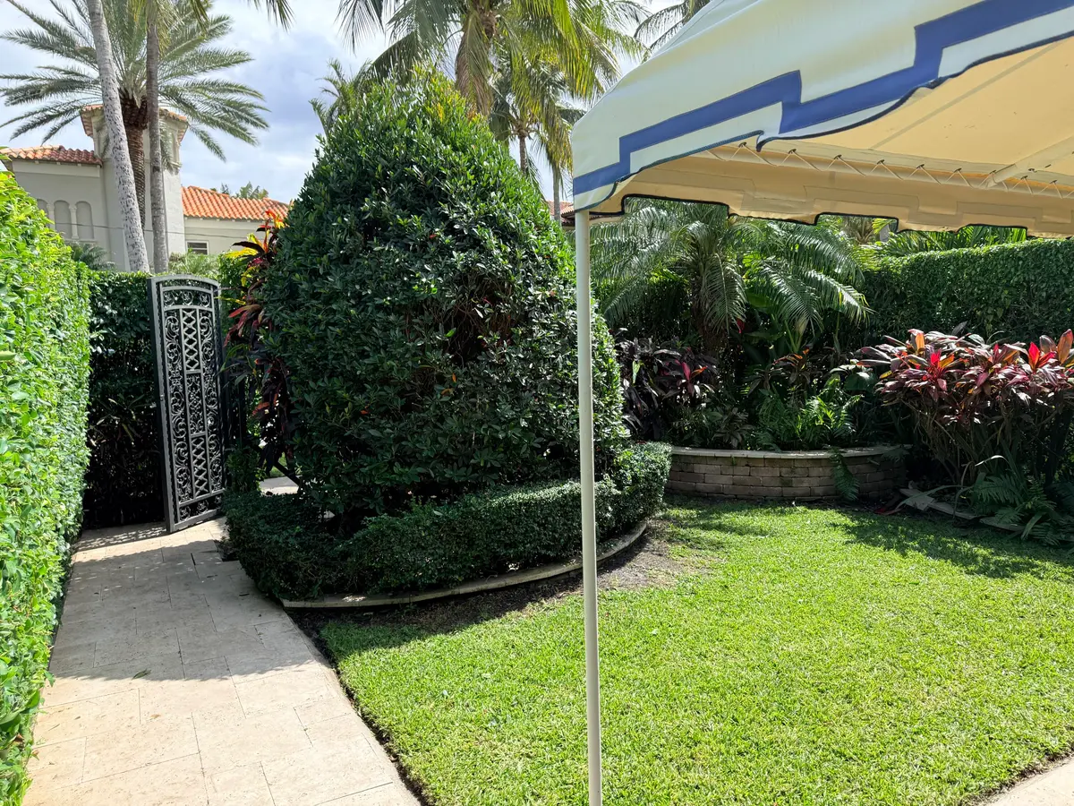 IMG_3448 at 225 Everglade Avenue Villa 6, Palm Beach