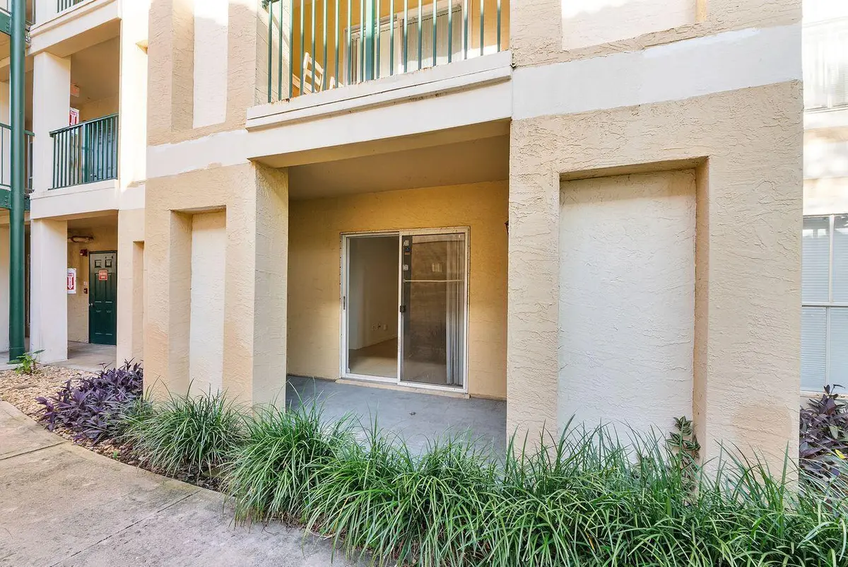 875_Riverside_Dr_u710_023 at 875 Riverside Drive 710, Coral Springs