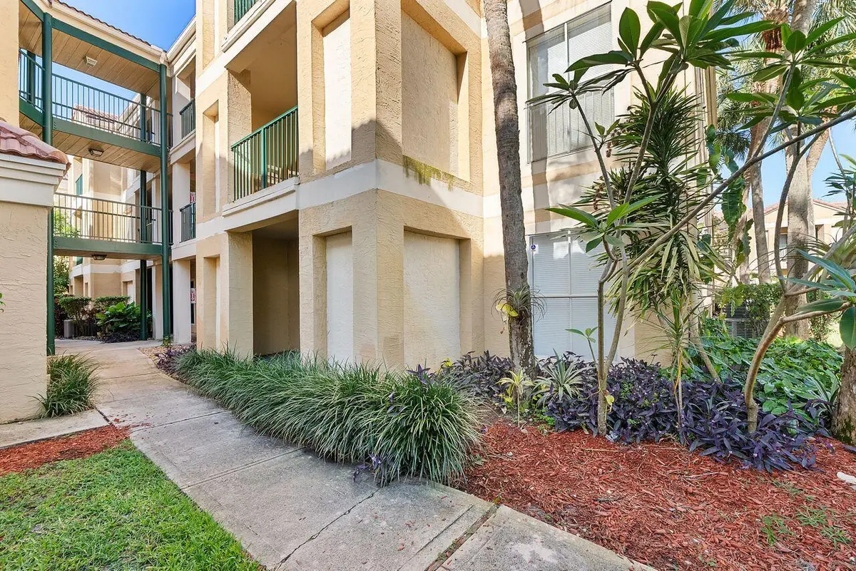 875_Riverside_Dr_u710_026 at 875 Riverside Drive 710, Coral Springs