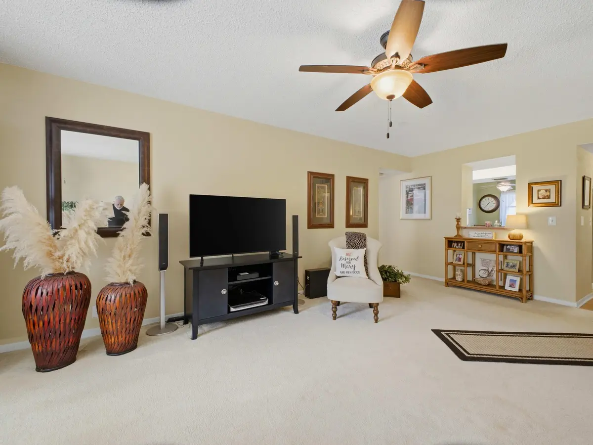 Living at 6625 S Oriole Boulevard 2040, Delray Beach