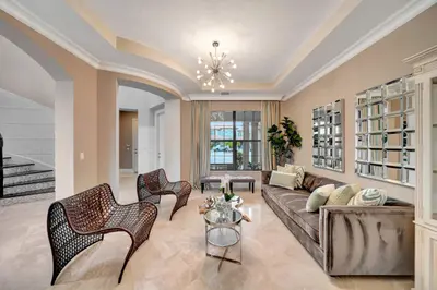 10302 Sweet Bay Manor, Parkland – leased