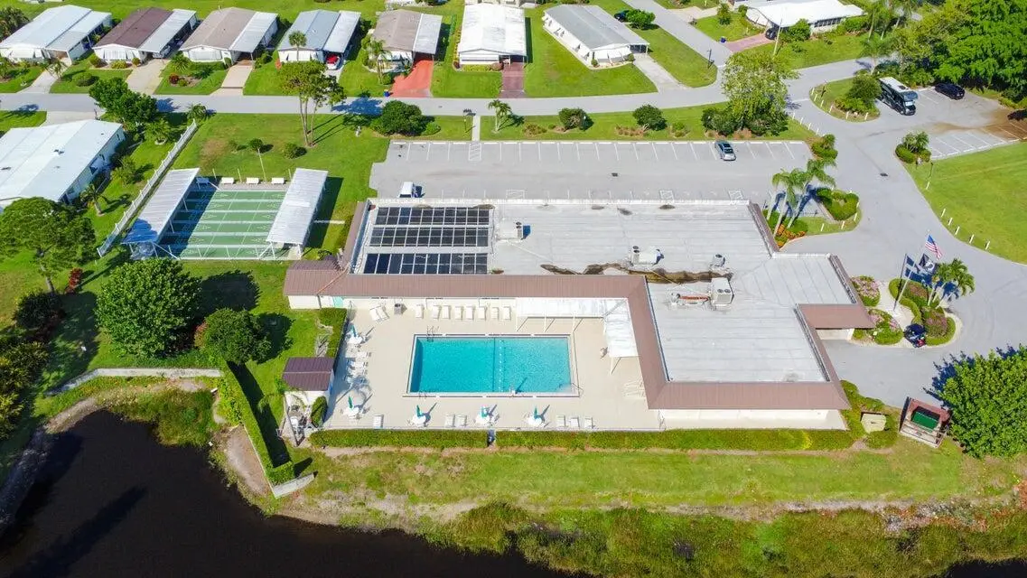 pool and club house at 7750 SE Shenandoah Drive, Hobe Sound