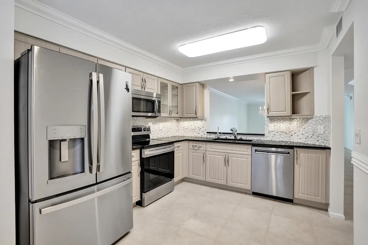 DSC08728 at 5777 Gemstone Court 207, Boynton Beach